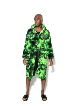 Dead Inside - Green Lightning Robe -Layered Shop BCC May2021 201 f48506c1 9853 4afd 9e45 9a12757d1e19