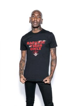 Satanic Vibes -Layered Shop SatanicVibesOnly ModelMock