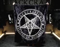 Pentagram Blanket - Moonlight Black -Layered Shop blanket3